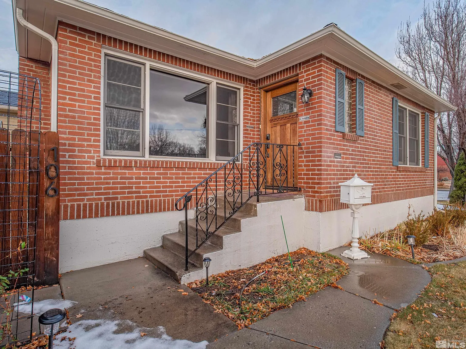 106 Winters Dr photo 1