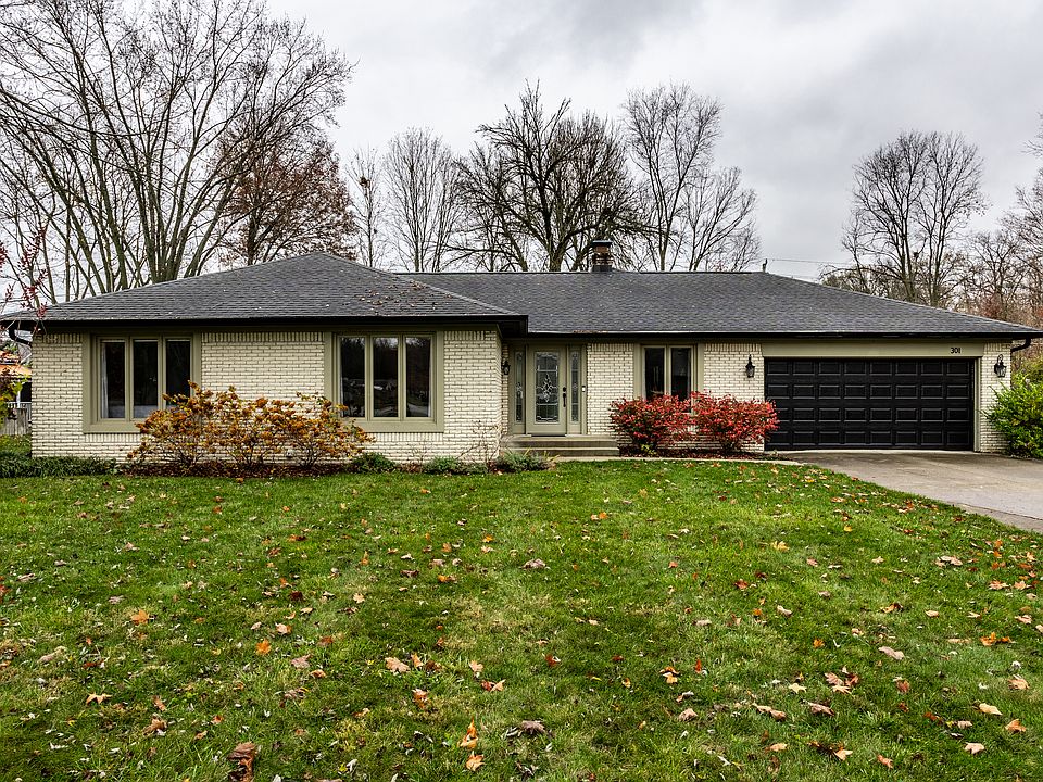 1st image of 301 Oak Boulevard South Dr