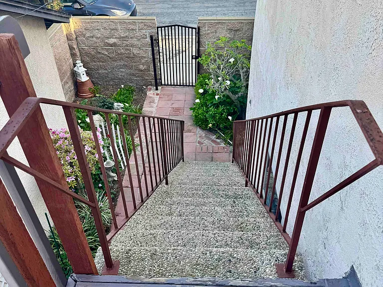 Phelan Ln — Photo 2