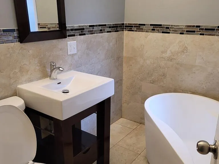 7036 S Rhodes Ave #1 — Photo 5