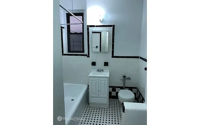 Sold by Douglas Elliman | media 16