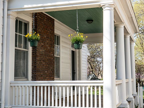 Perfect spot to enjoy a spring evening