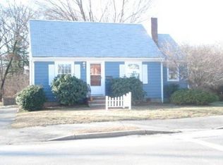 151 Village St, Reading, MA 01867