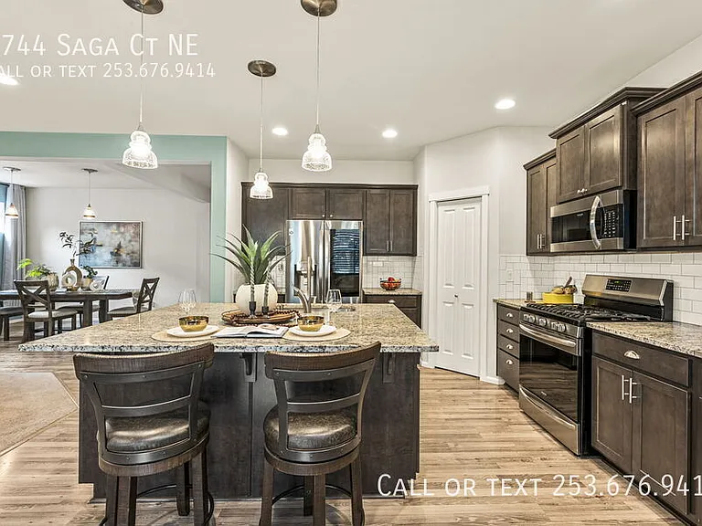 2744 Saga Ct NE — Photo 14
