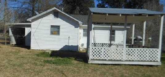 2nd image of 1823 Clover St