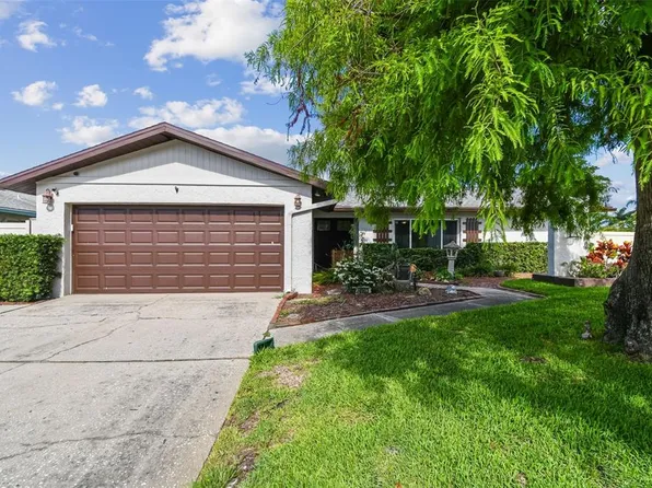 6903 Cedar Ridge Dr N, Pinellas Park, FL 33781