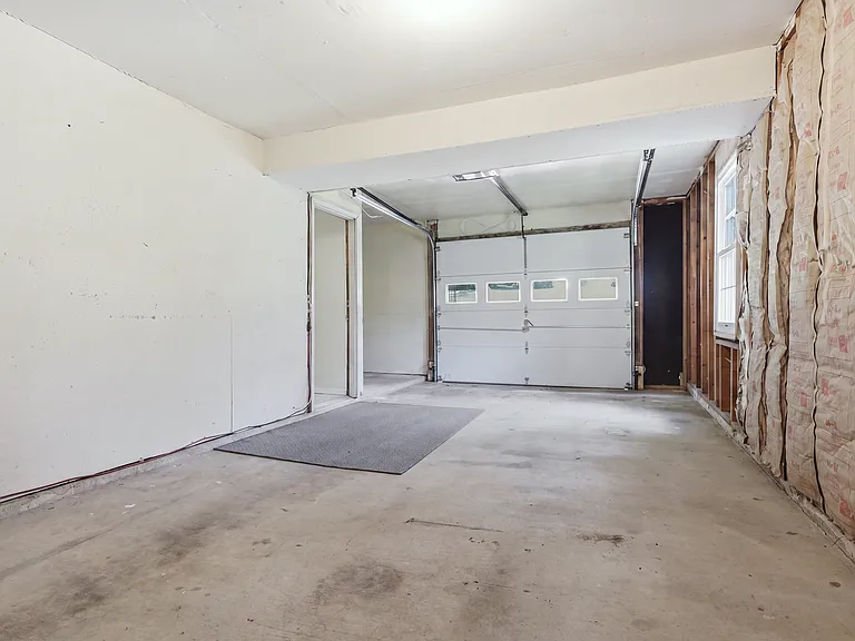8747 Arley Dr — Photo 34