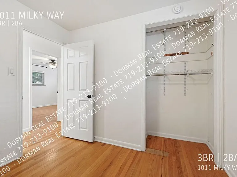1011 Milky Way — Photo 12