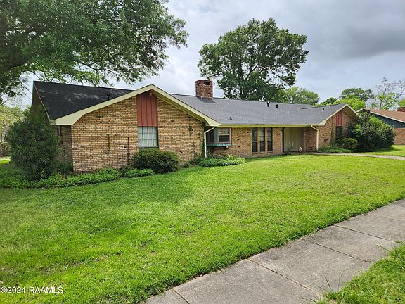 2nd image of 523 E Plaquemine St