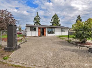 4915 Diamond Blvd SW, Lakewood, WA