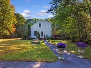 2 Wilshore Way, Falmouth, ME 04105