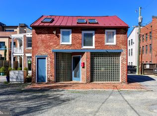 206 A S Patrick St #A, Alexandria, VA 22314