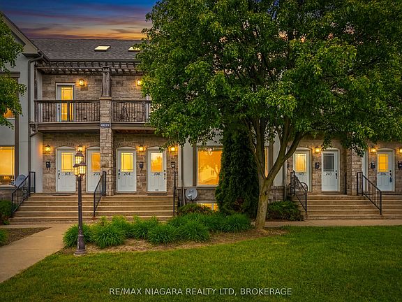 3rd image of 6045 Dunn St #104