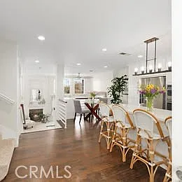 1 bed, 1.0 bath, 1925 sqft, $2,300 — Photo 1