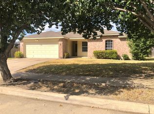6537 Nellie Dr, Arlington, TX 76002