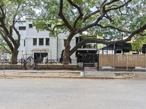 1916 Baldwin St, Houston, TX 77002