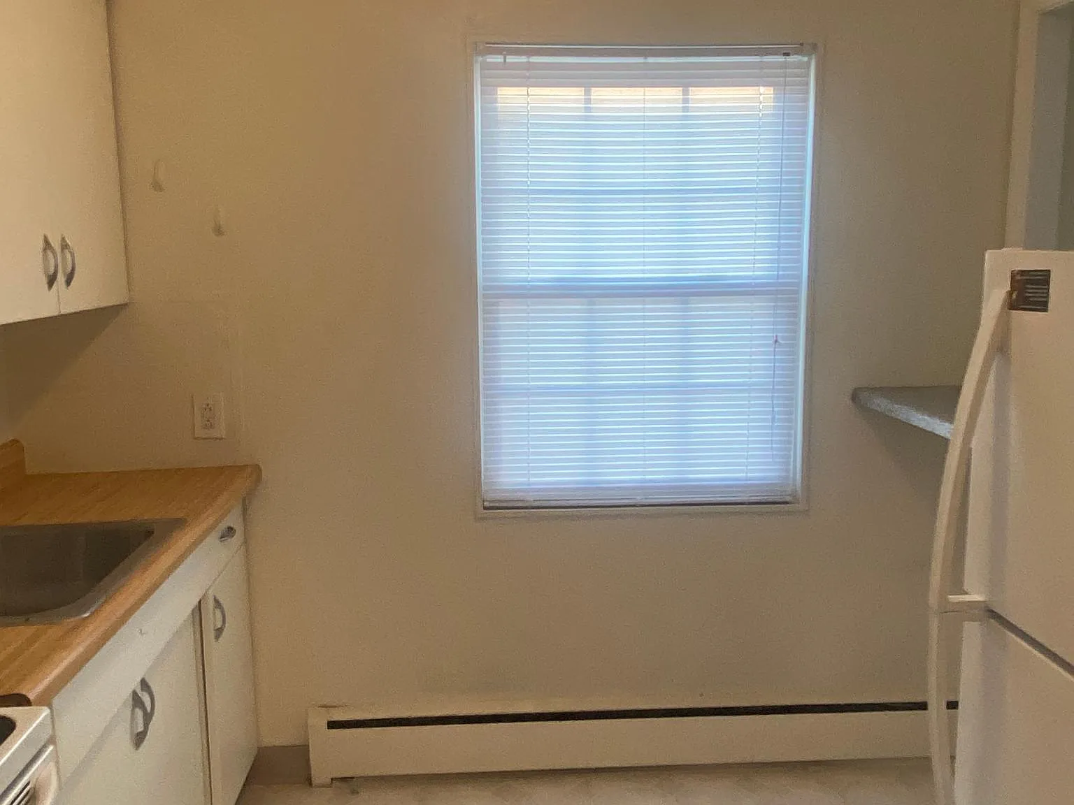 2 bed, 750 sqft, $1,100 — Photo 4