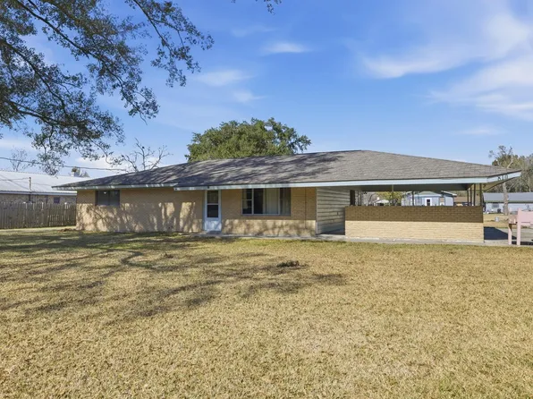 810 Patch St, Sulphur, LA 70665