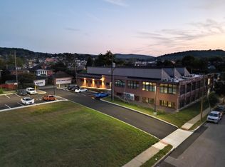 330 N Wyomissing Ave, Reading, PA 19607