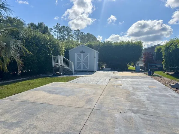 3273 NE 102nd Avenue Rd, Silver Springs, FL 34488