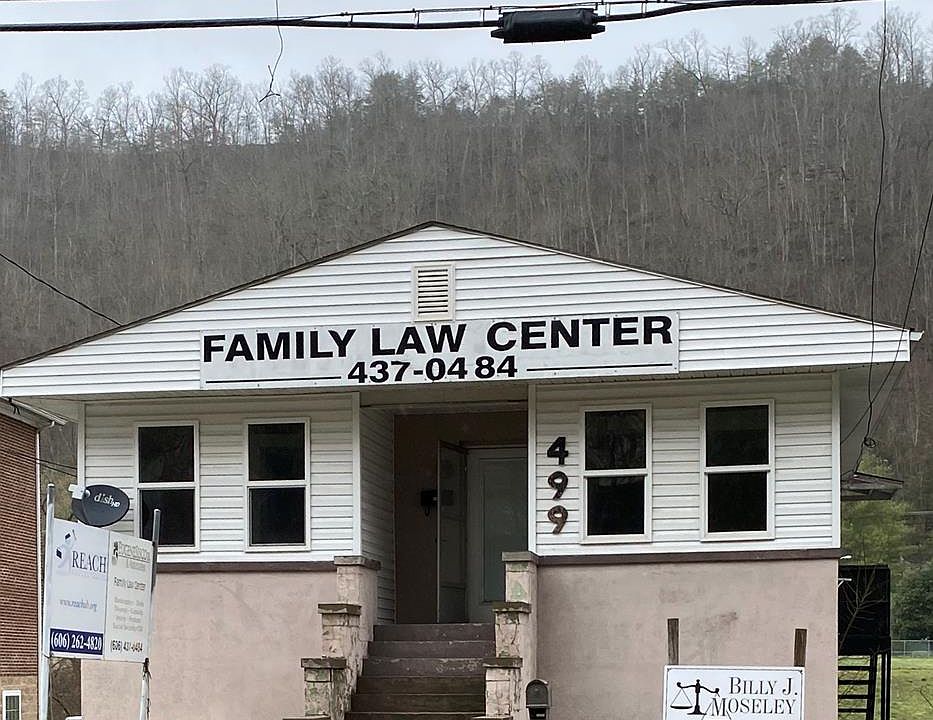 1st image of 499 Hambley Blvd