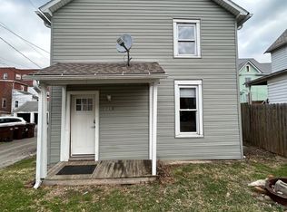 221 1/2 Grace St, Grove City, PA 16127