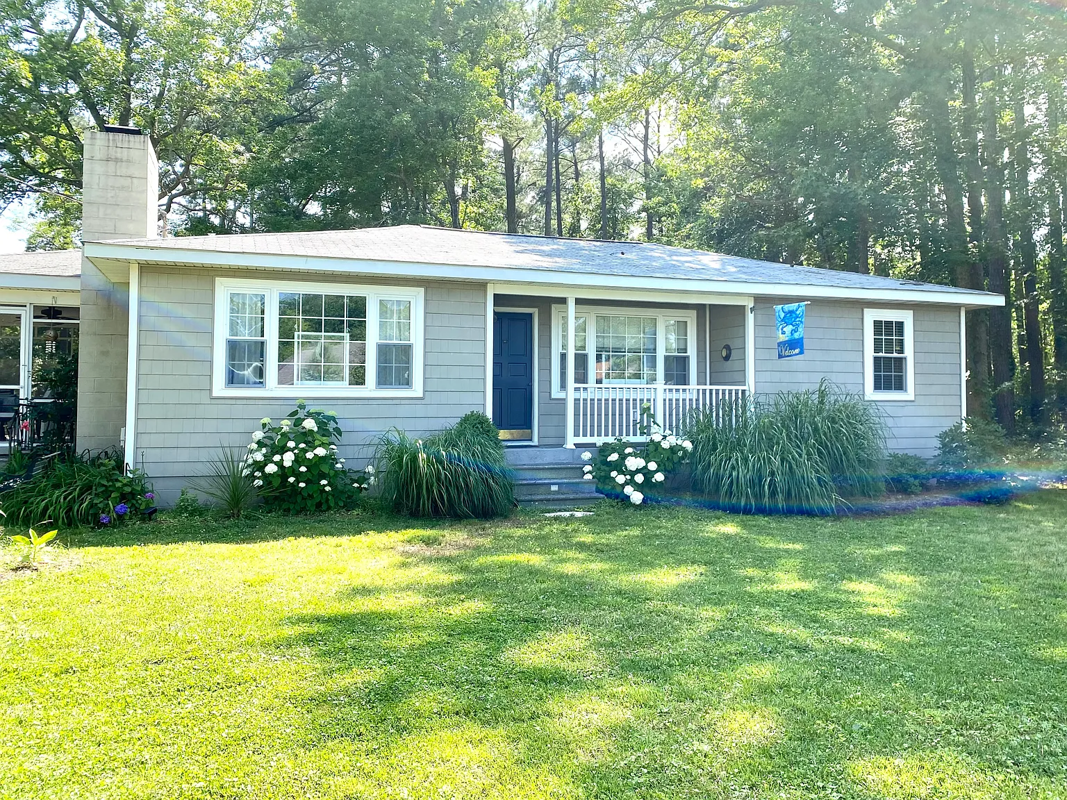 2 bed, 1036 sqft, $2,700 — Photo 2
