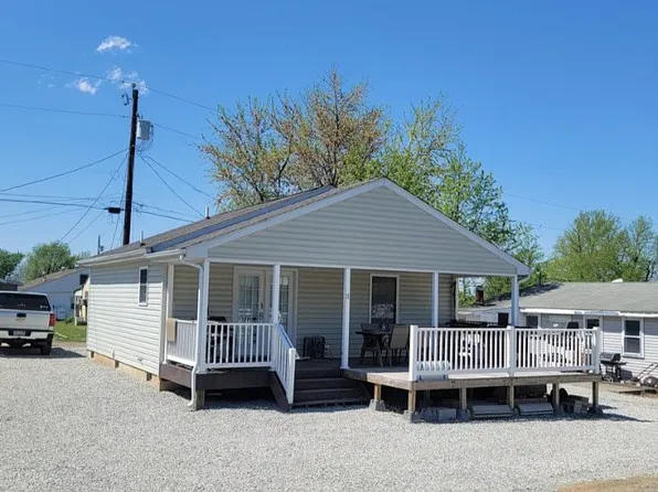 11 Woodside Ave, Earleville, MD 21919