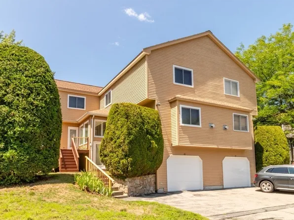 60 Algonquin Trl #60, Ashland, MA 01721