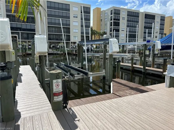 4357 Bay Beach LN, FORT MYERS BEACH, FL 33931