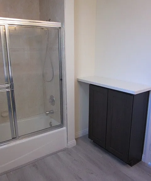 6017 Primrose Ave — Photo 23