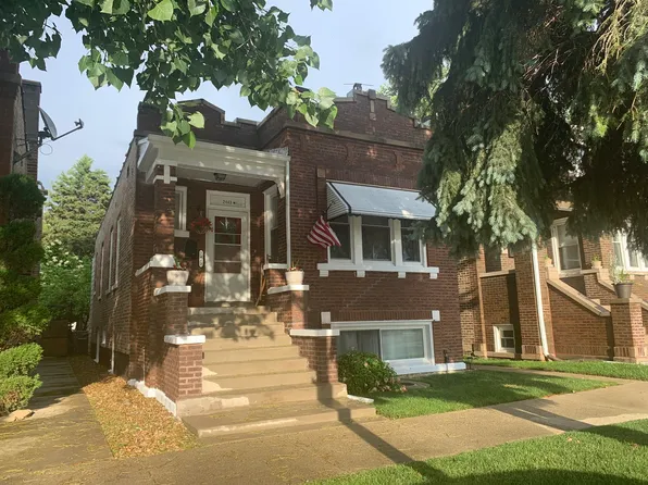 2443 S 58th Ct, Cicero, IL 60804