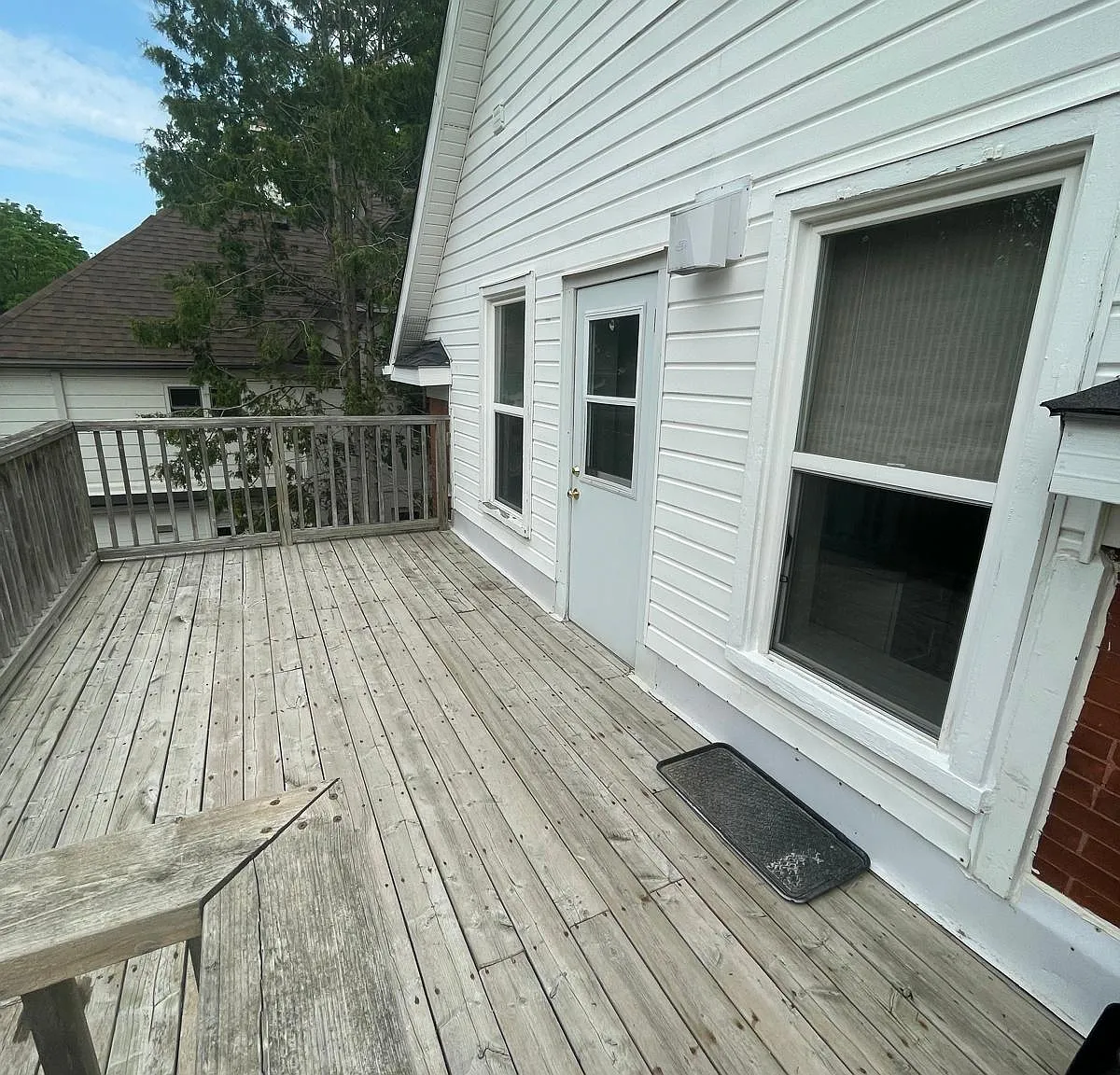 2 bed, 1013 sqft, $1,800 — Photo 1