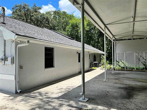 3rd image of 601 E Carolina Ave