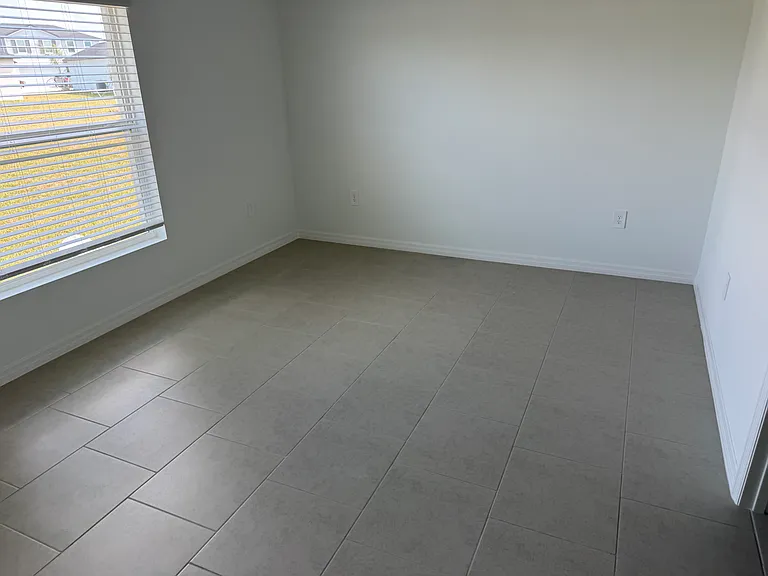17216 Cantu Ct — Photo 8