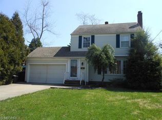 1491 Lyndhurst Rd, Lyndhurst, OH 44124