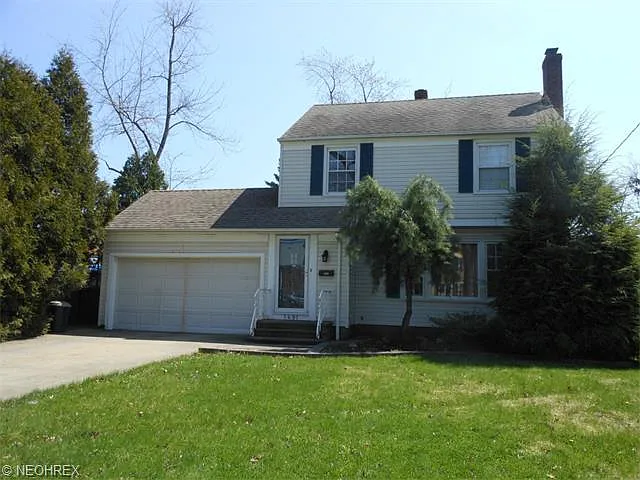 1491 Lyndhurst Rd photo 1