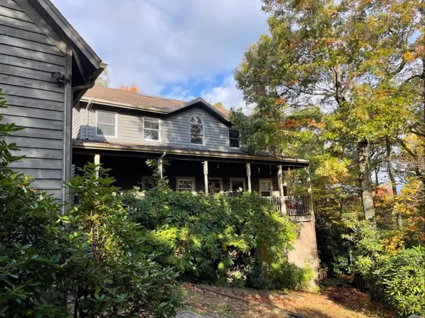 486 Whispering Hills Rd #A, Boone, NC 28607