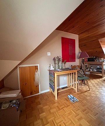 2nd image of 488 Gilmour St #3