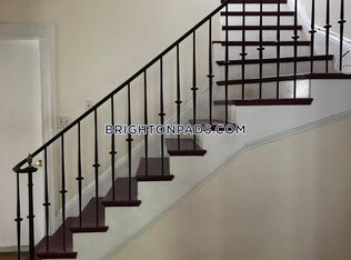 29 Mapleton St, Brighton, MA 02135