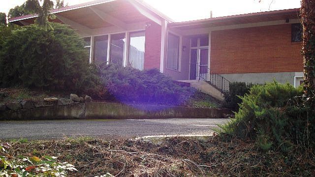 2nd image of 121 117th St