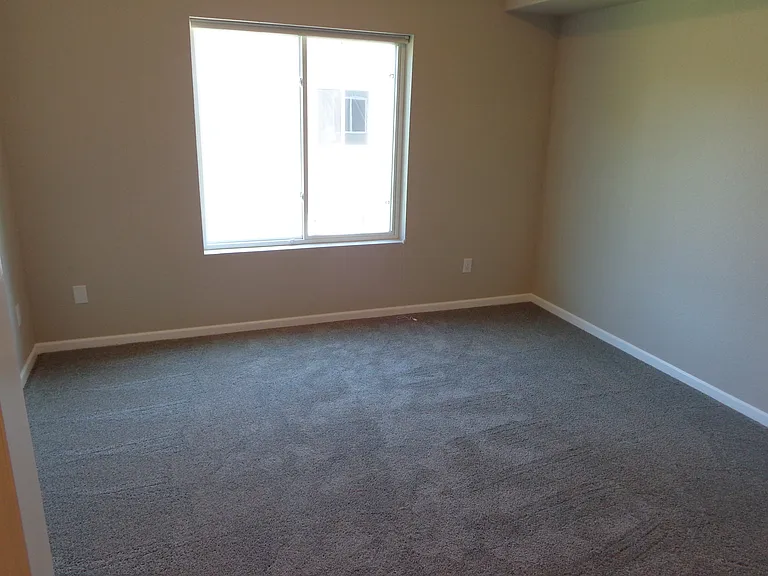 4008 University Ave S #112 — Photo 10