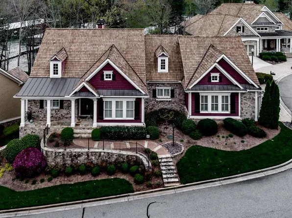 3395 Harbour Point Pkwy, Gainesville, GA 30506