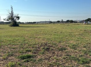 2221A White Ln, Haslet, TX 76052