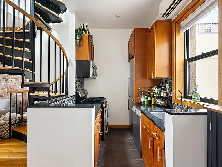 68 Thompson St #PHC — Photo 6