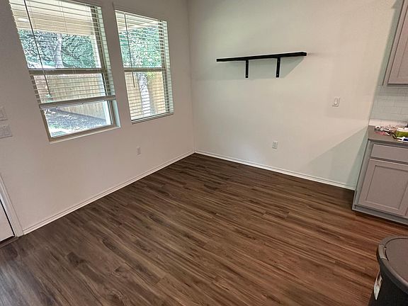 3rd image of 10410 Bramble Berry Dr