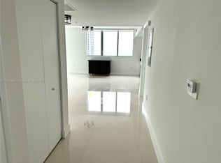 Mint At Riverfront, Miami, FL 33130