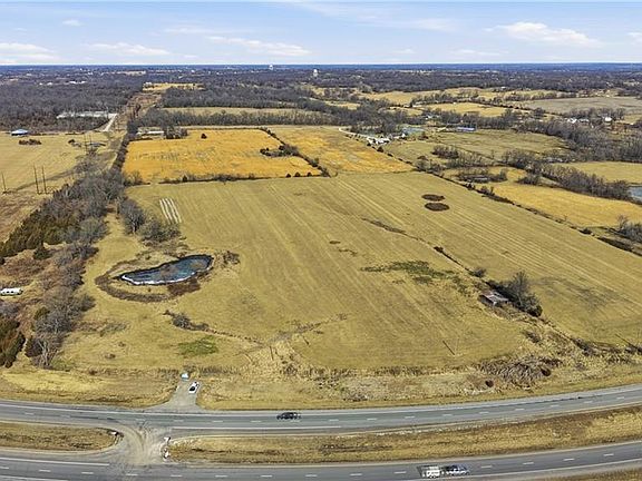 5th image of 7 S State Rte