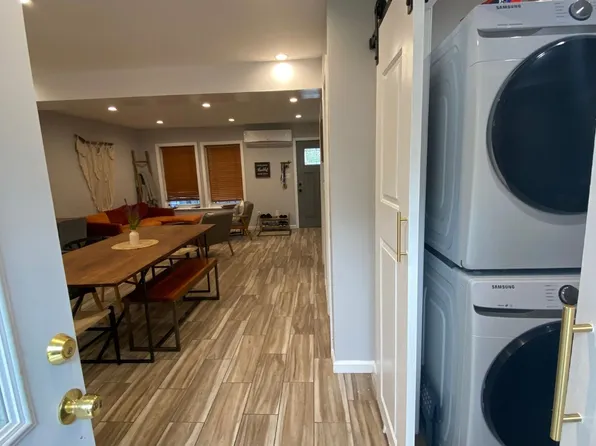 140 Woodward Street image 6 of 16