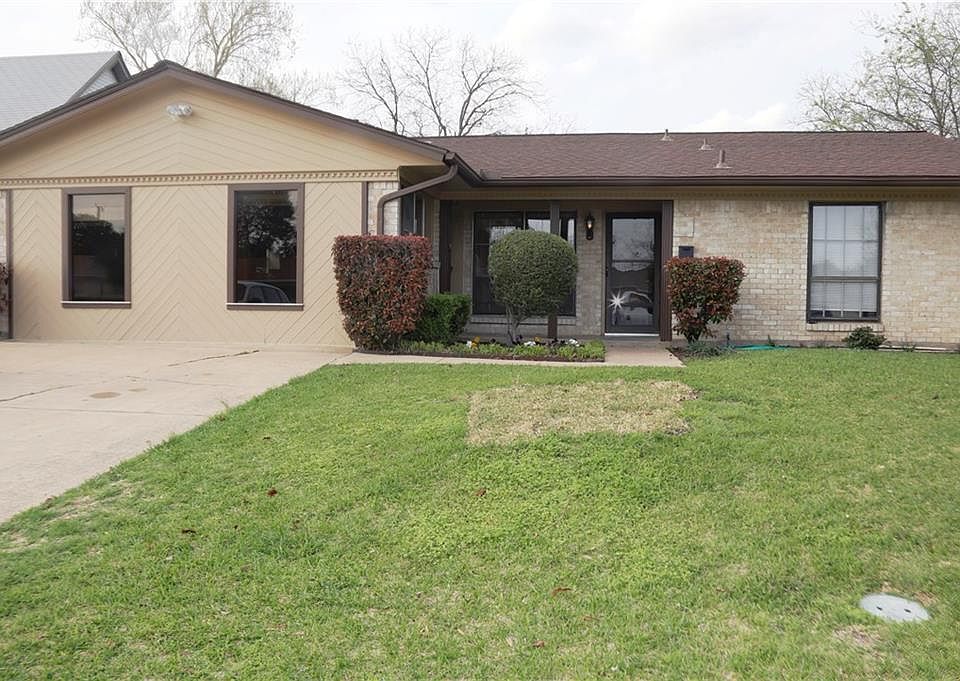 1st image of 4305 Justice Ln